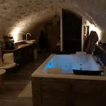 Nuit Insolite Avec Privatif Au 